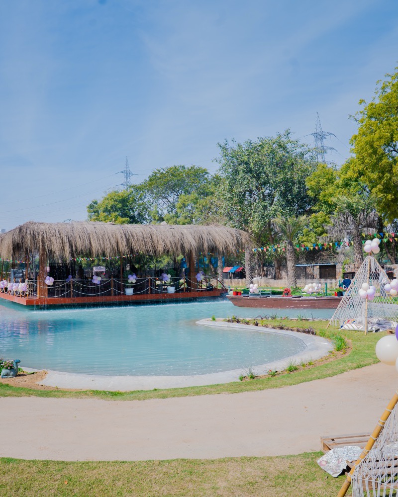 The lakeside café and picnic boat dressed for a celebration